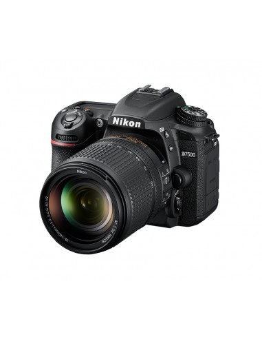 FOTOCAMERE REFLEX: vendita online Nikon D7500 + AF-S DX NIKKOR 18-140 VR Kit fotocamere SLR 20,9 MP - Garanzia Nital 4 anni i...