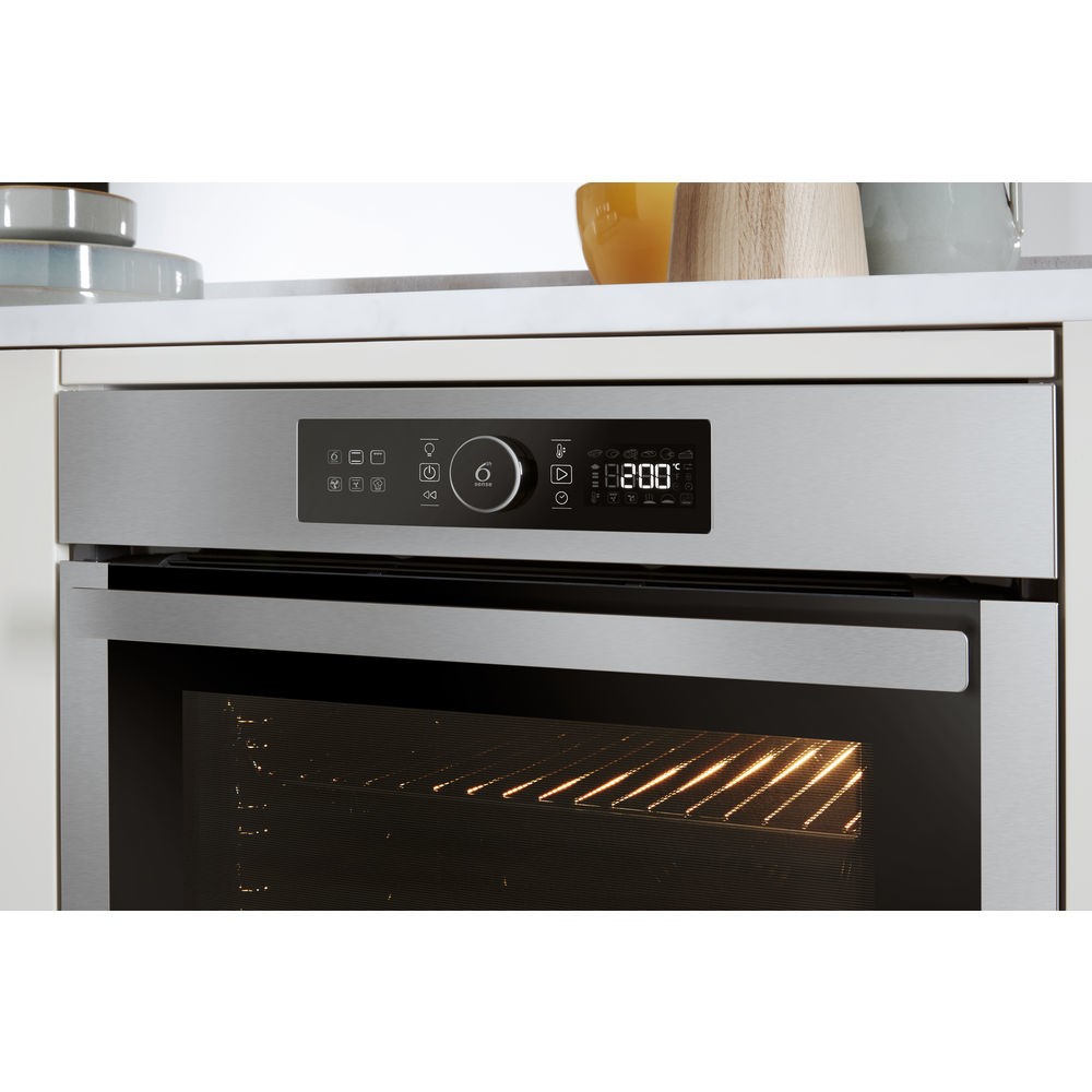 Whirlpool OAKZ9 6200 CS IX 73 L A+ Acciaio inossidabile in offerta 