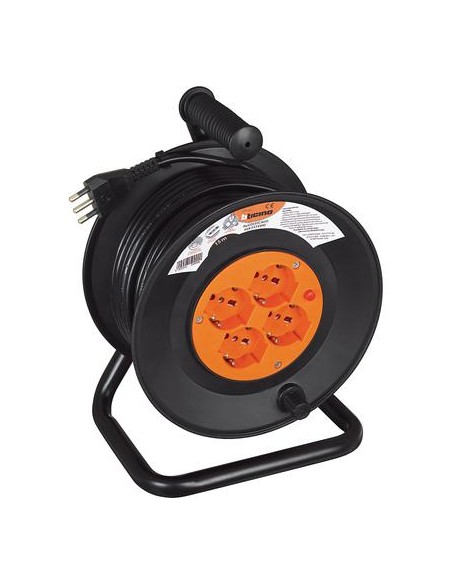 MATERIALE ELETTRICO: vendita online bticino S2515N prolunghe e multiple 15 m 4 presa(e) AC Interno/esterno Nero in offerta
