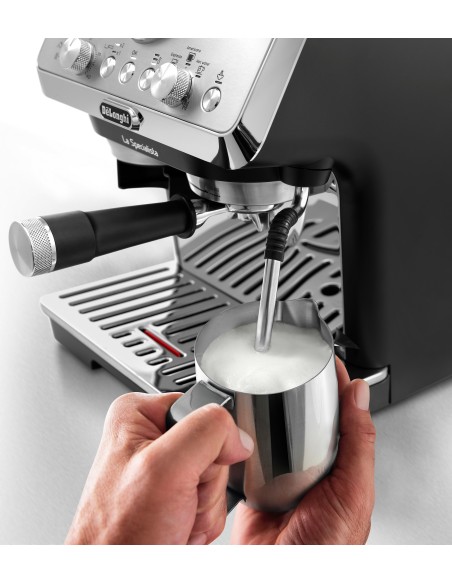 MACCHINE CAFFE' ESPRESSO: vendita online De’Longhi La Specialista Arte EC9155.M in offerta