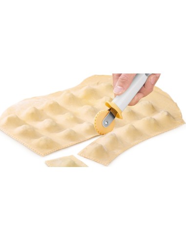 ACCESSORI PER LA TAVOLA: vendita online Tescoma Rotella taglia e chiudi pasta DELICIA in offerta