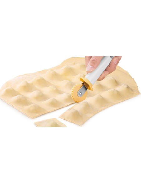 ACCESSORI PER LA TAVOLA: vendita online Tescoma Rotella taglia e chiudi pasta DELICIA in offerta