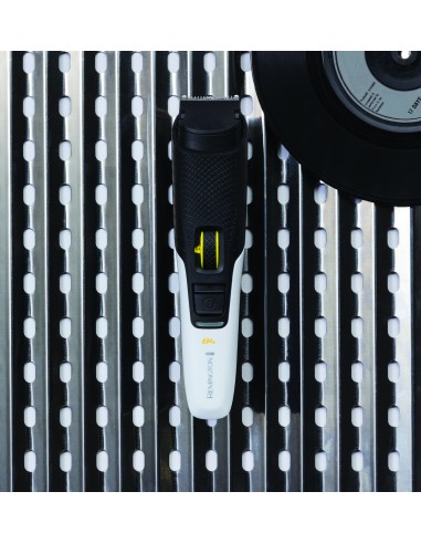 REGOLABARBA: vendita online REMINGTON MB4000 REGOLABARBA RETE ROTELLA ZOOM,LAVABILE,ASTUCCIO,RIC. in offerta