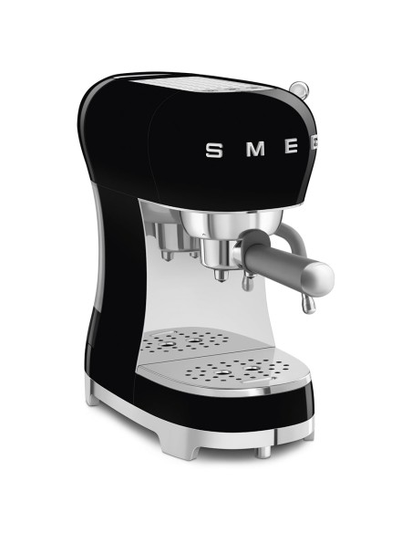 MACCHINE CAFFE' ESPRESSO: vendita online SMEG ECF02BLEU MACCHINA CAFFE' ESPRESSO NERO in offerta
