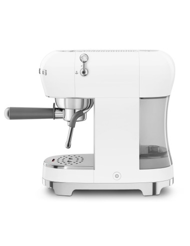 MACCHINE CAFFE' ESPRESSO: vendita online SMEG ECF02WHEU MACCHINA DA CAFFE' ESPRESSO MANUALE BIANCA in offerta