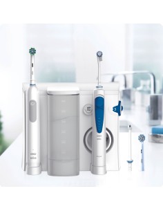 ORAL B ORALCENTER + PRO1 OXYGET    IDROPULSORE+RIMOTORE DI PLACCA 2