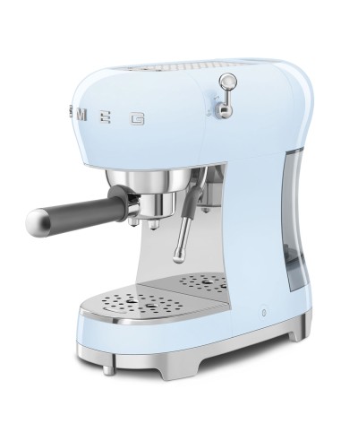 MACCHINE CAFFE' ESPRESSO: vendita online SMEG ECF02PBEU MACCHINA CAFFE' ESPRESSO AZZURRO in offerta