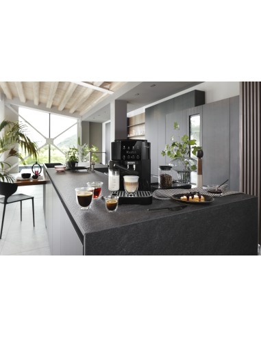 MACCHINE CAFFE' ESPRESSO: vendita online DE LONGHI ECAM220.60.B MACCHINA  CAFFE' AUTOM. MAGNIFICA START MILK in offerta