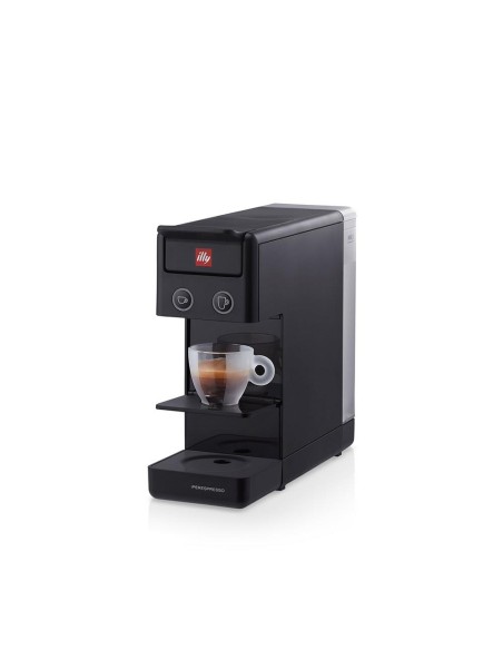 MACCHINE CAFFE' ESPRESSO: vendita online ILLY Y3.3 TBK NERA 60564 MACCHINA CAFFE' CAPSULE in offerta