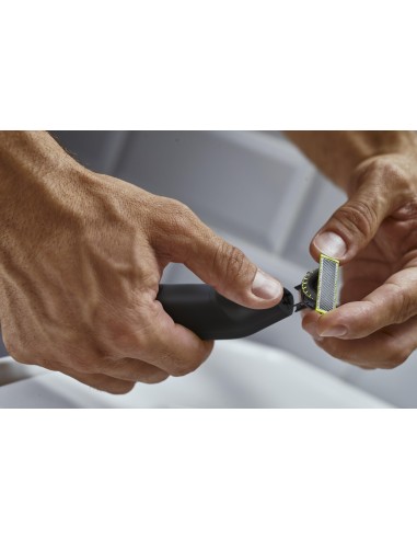 PHILIPS QP6542/15 ONEBLADE PRO 360 REGOLABARBA FACE & BODY