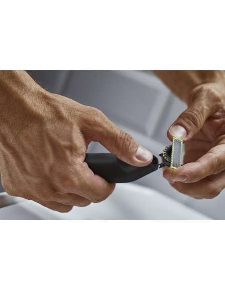 PHILIPS QP6542/15 ONEBLADE PRO 360 REGOLABARBA FACE & BODY