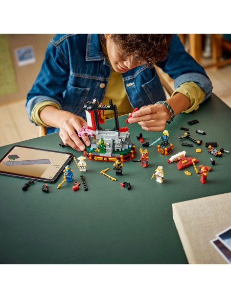 LEGO NINJAGO DISPLAY PERSONAGGI NINJA   15° ANNIVERSARIO
