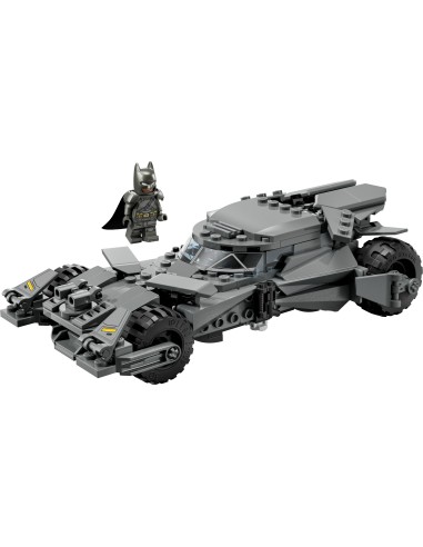 LEGO SUPER HEROES DC BATMAN V      SUPERMAN BATMOBILE