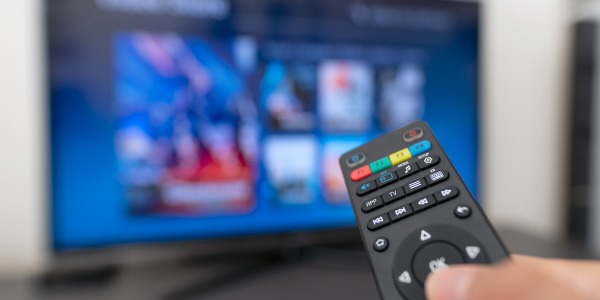 Smart TV: la guida completa per scegliere il modello perfetto per la tua famiglia