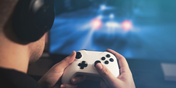 Le caratteristiche del miglior gamepad compatibile: guida alla scelta